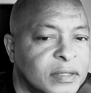 Meet your Posher, Kenneth